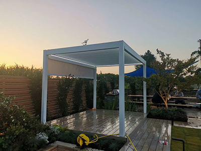 翻板（bǎn）百葉