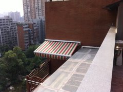 萬科金色花園豪華半罩式遮陽蓬